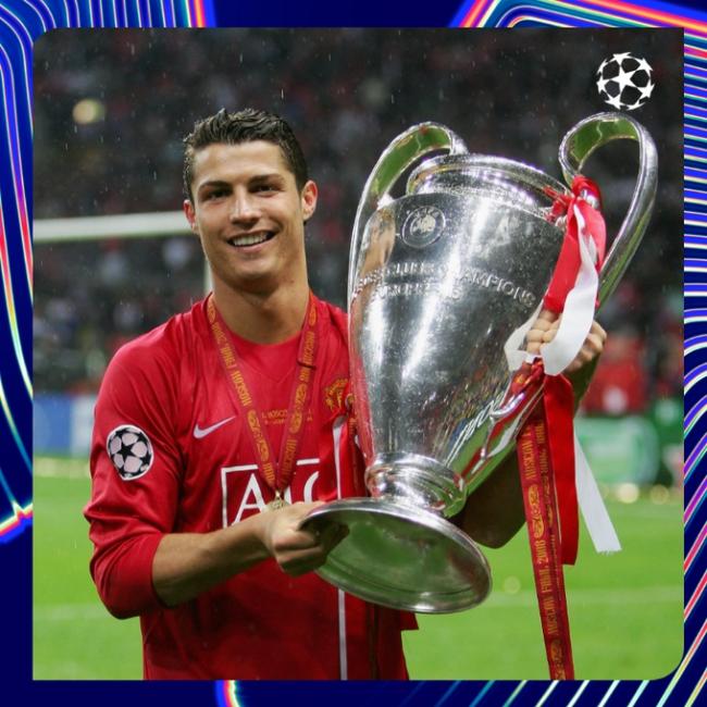 Nhận xét của Ceferin về Ronaldo: Anh ấy để lại thách thức lớn cho thế hệ tương lai. Các cầu thủ trên khắp thế giới nên noi gương những phẩm chất của anh ấy.